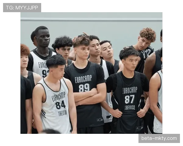 偰李永炜首秀砍17分 上海新秀后卫展现进攻天赋