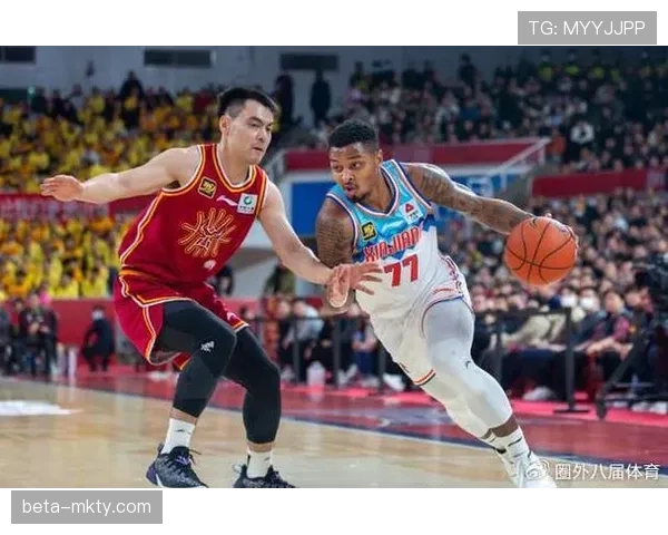 皮特森关键球能力依旧,福建队决胜时刻拥有可靠持球核心